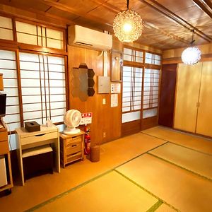 Vierbettzimmer im Japanischen Stil